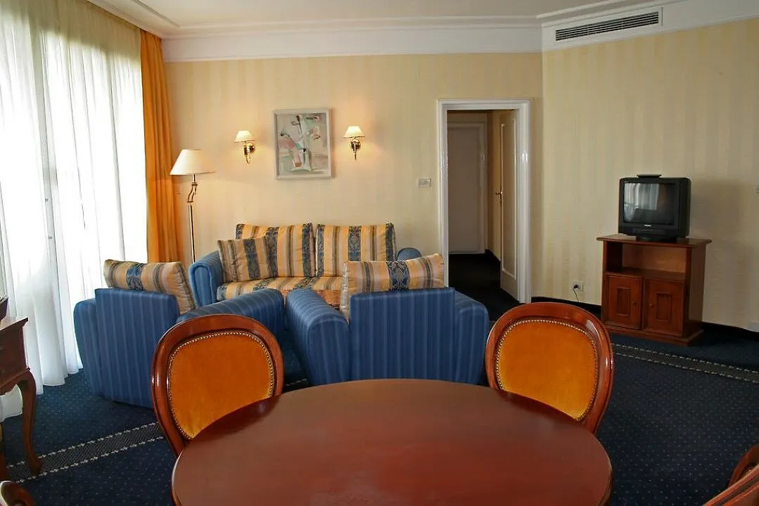 Imperial Hotel And Spa contacts